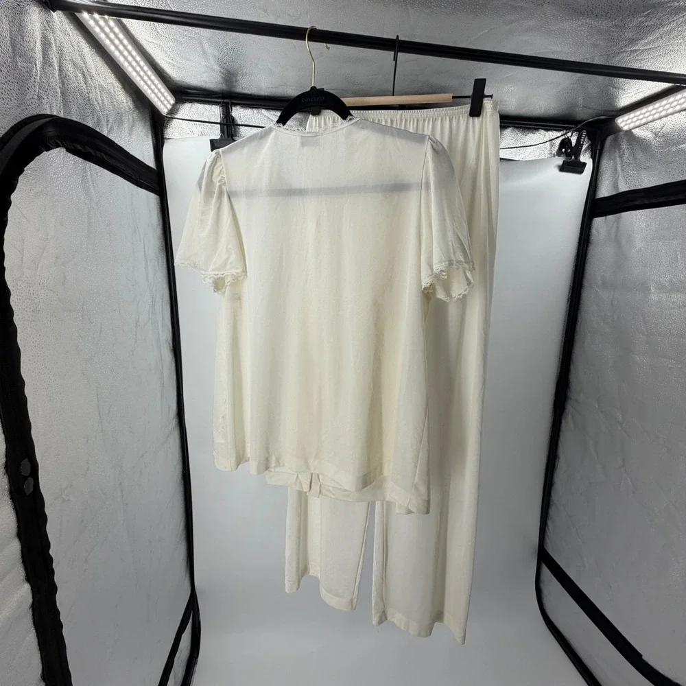 lorraine vintage ivory